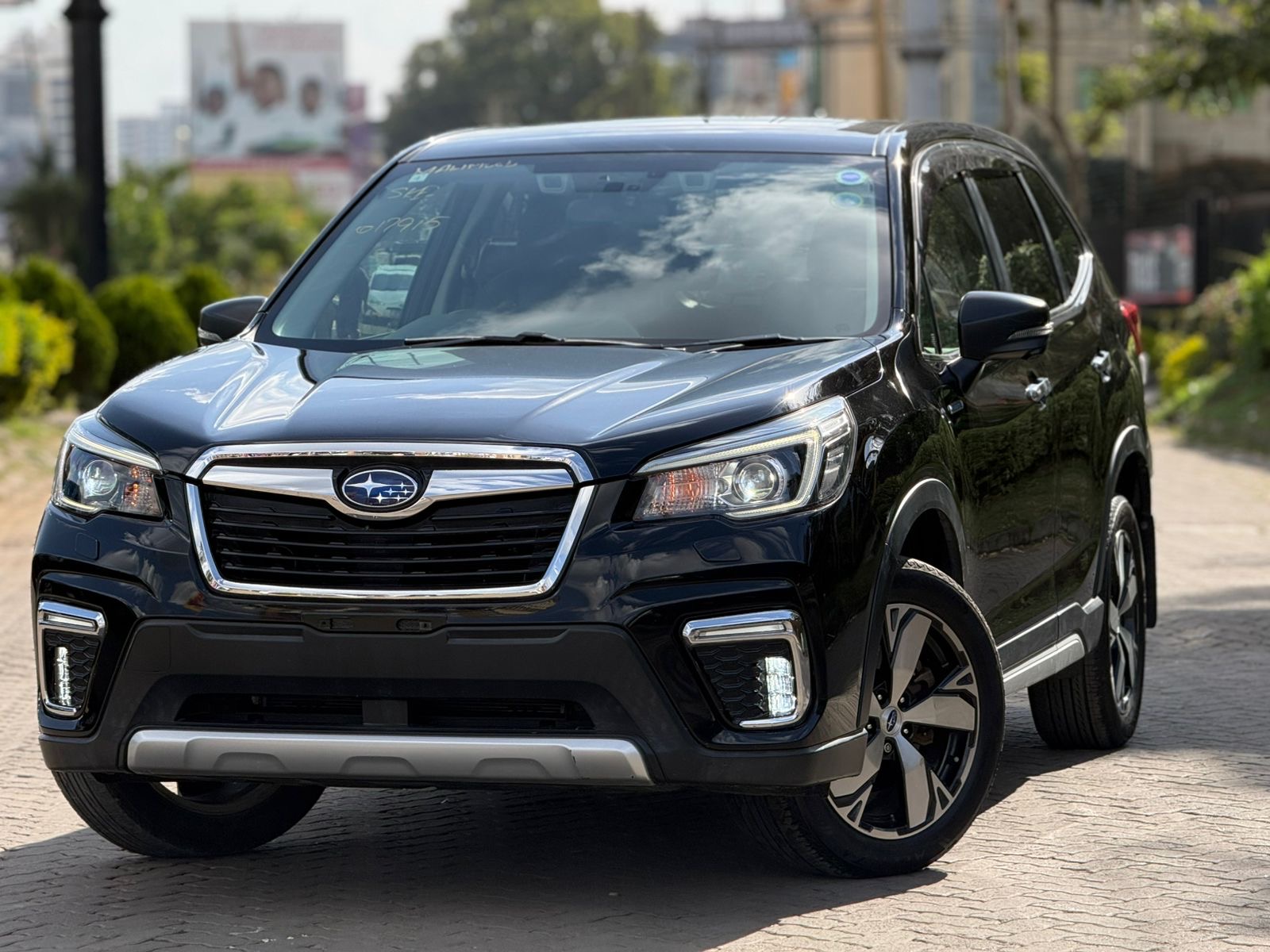 Vehicle photo 3
