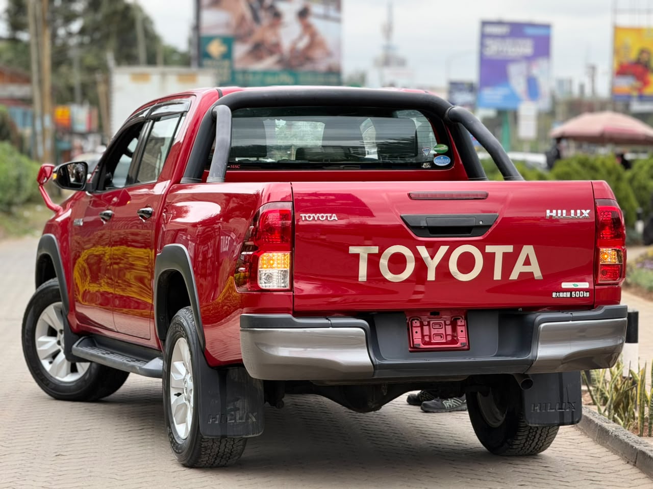 Vehicle photo 2