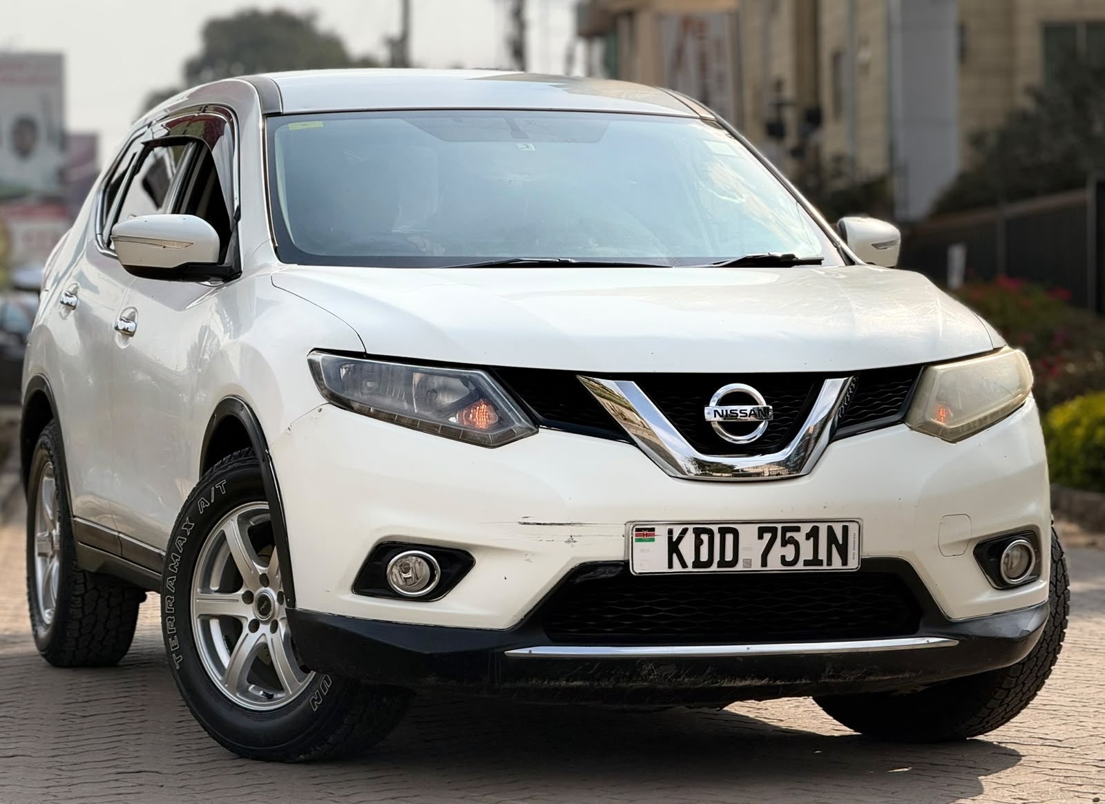 NISSAN XTRAIL