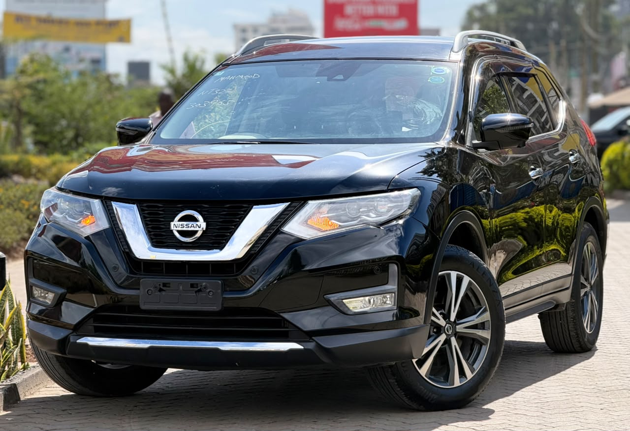 Vehicle photo 3