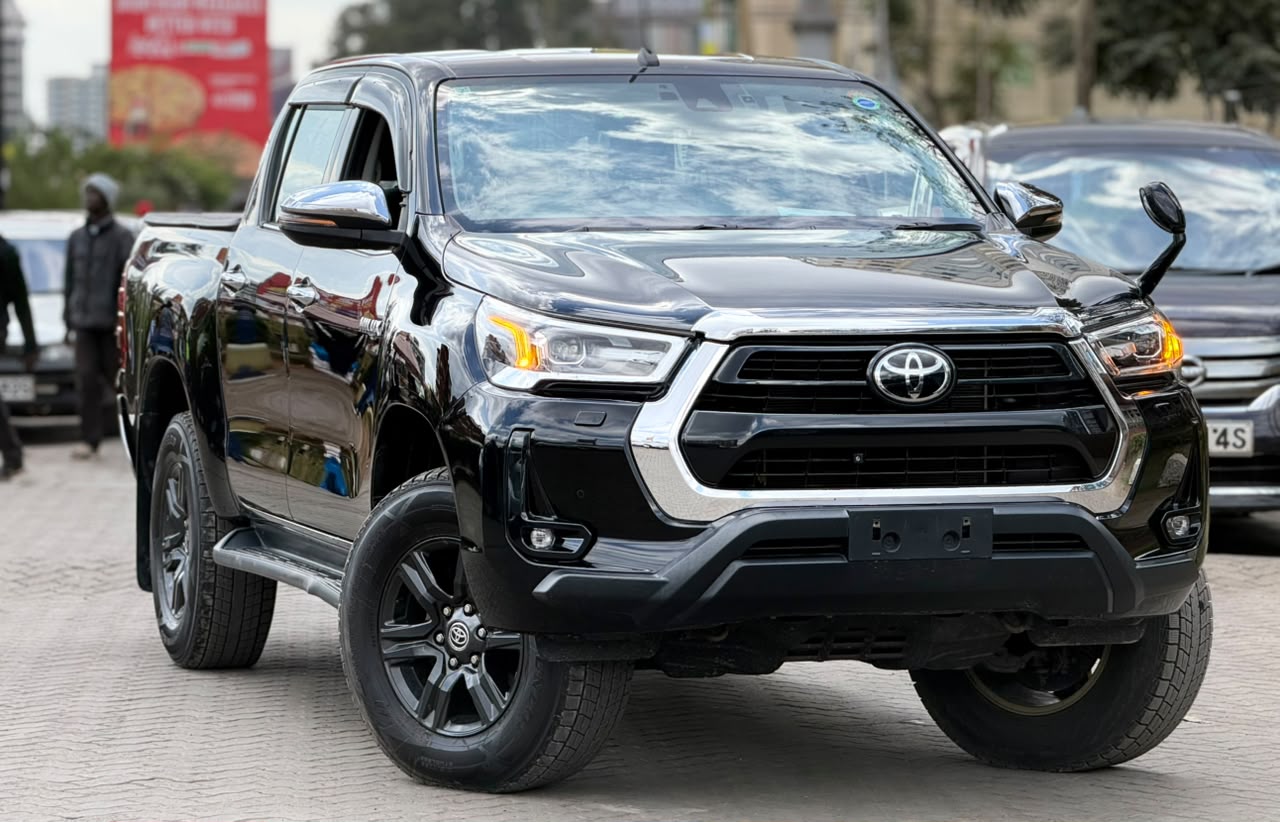 TOYOTA HILUX G GARDE 2.4L TRD