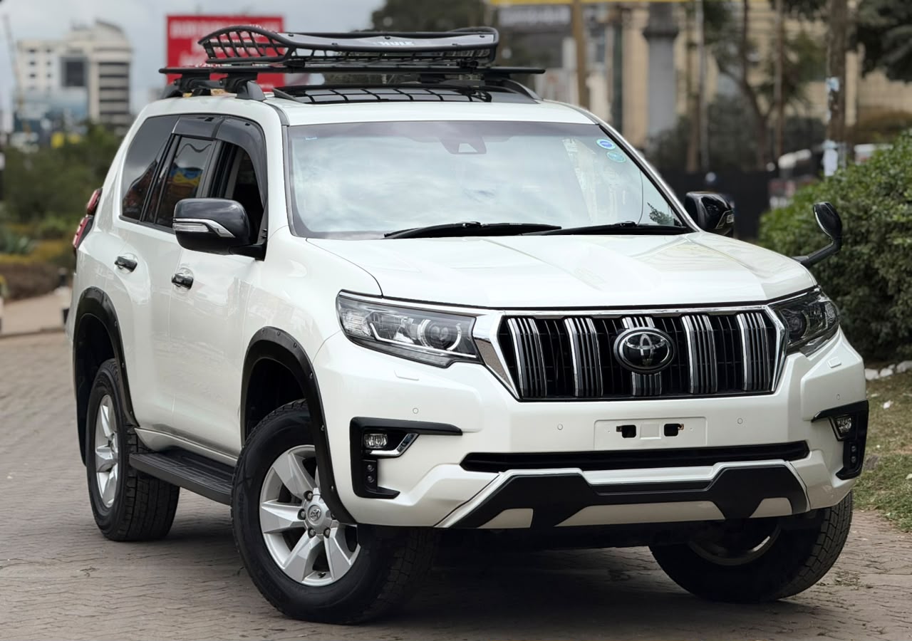 TOYOTA LAND CRUISER