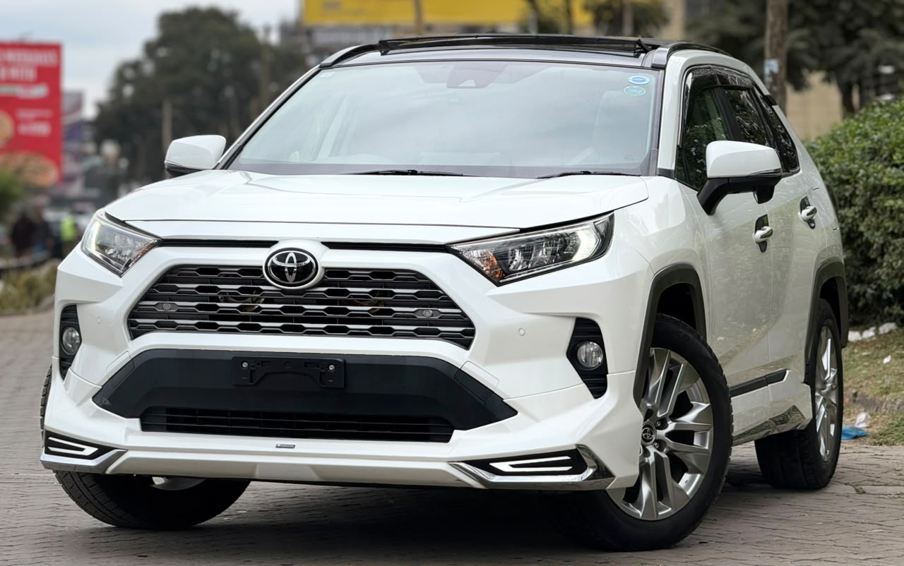 Vehicle photo 3