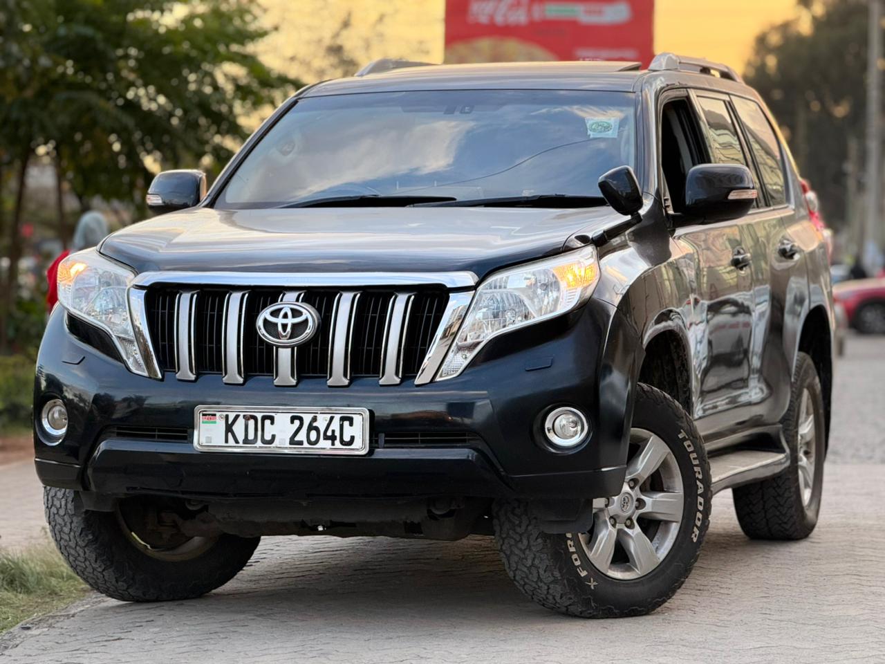 Vehicle photo 3