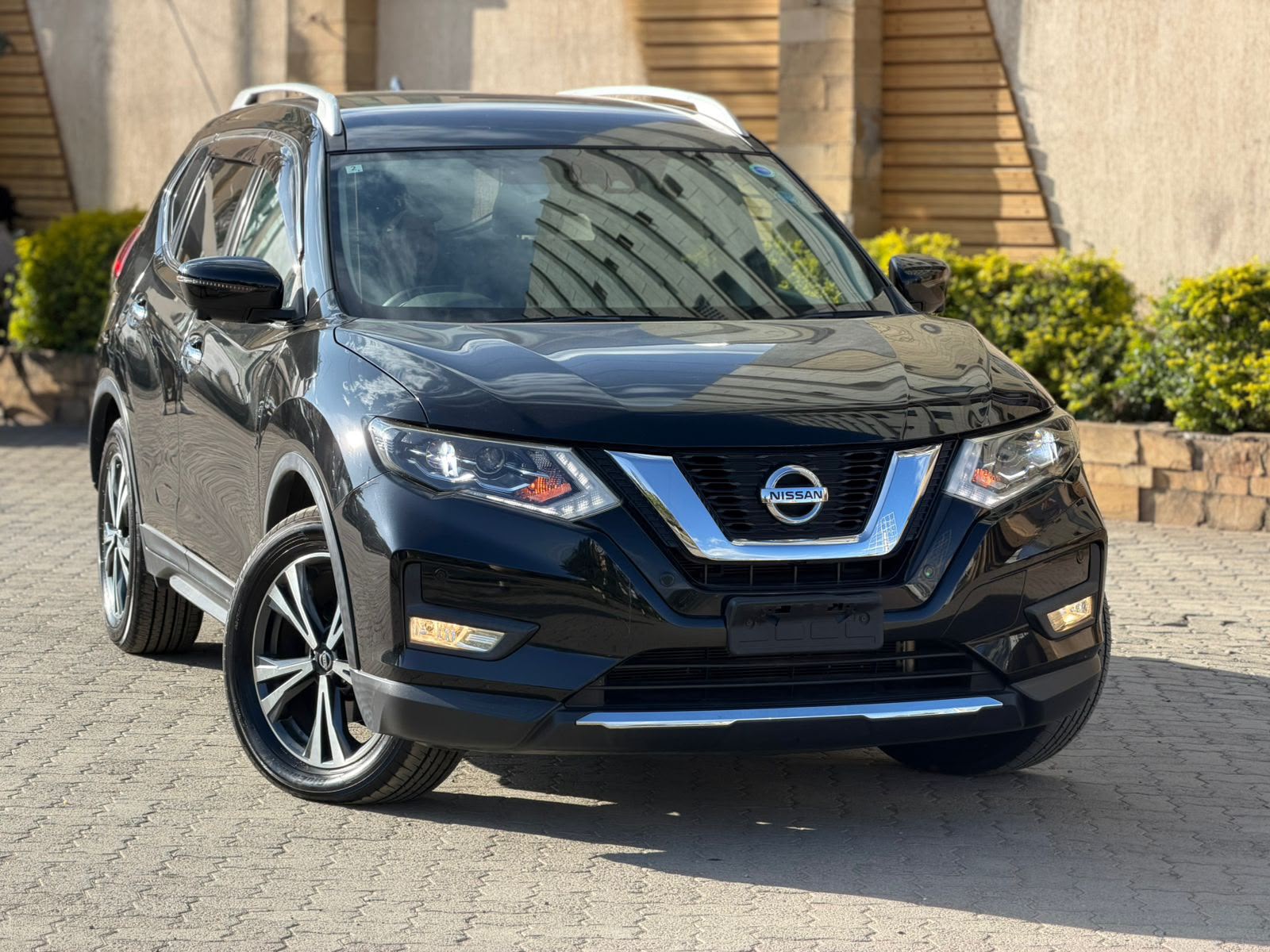 NISSAN XTRAIL