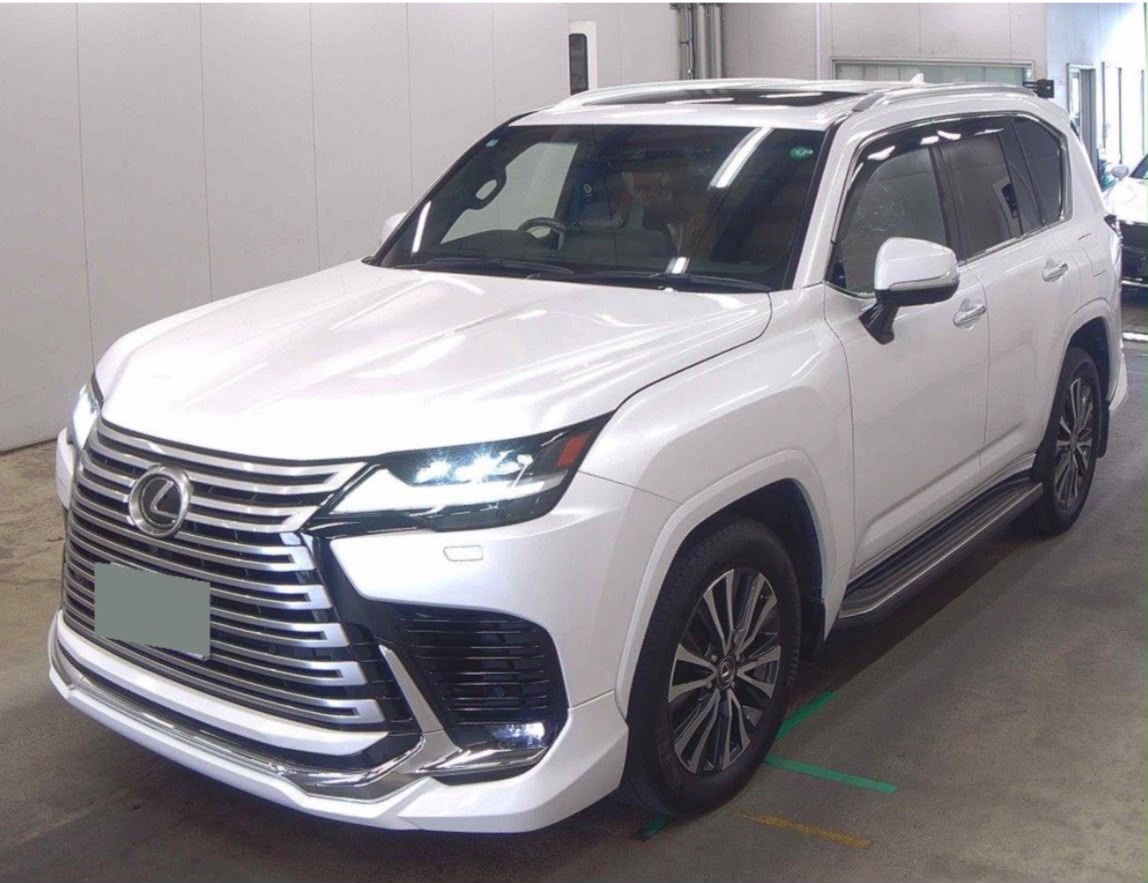Vehicle photo 3
