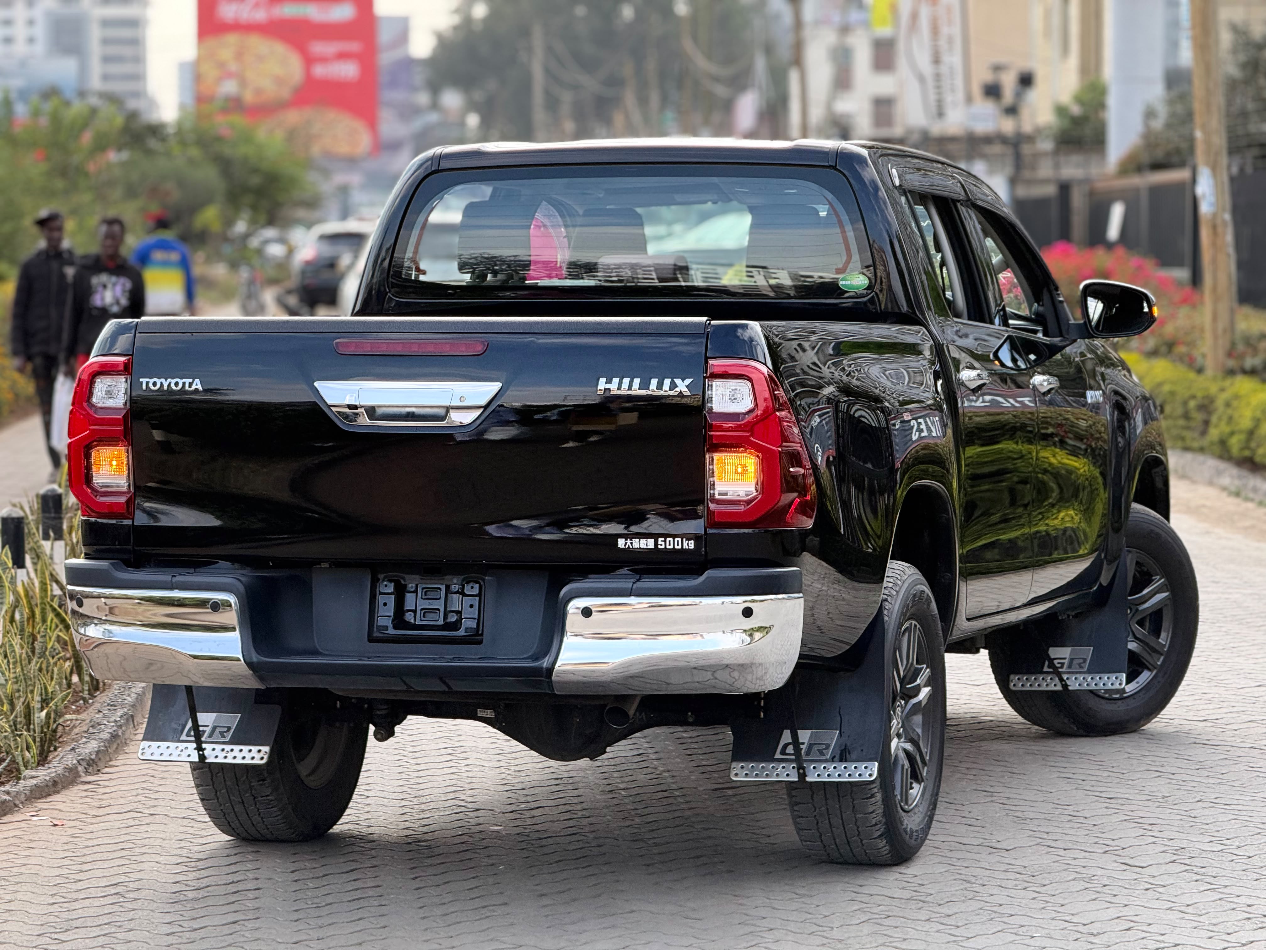 Vehicle photo 2