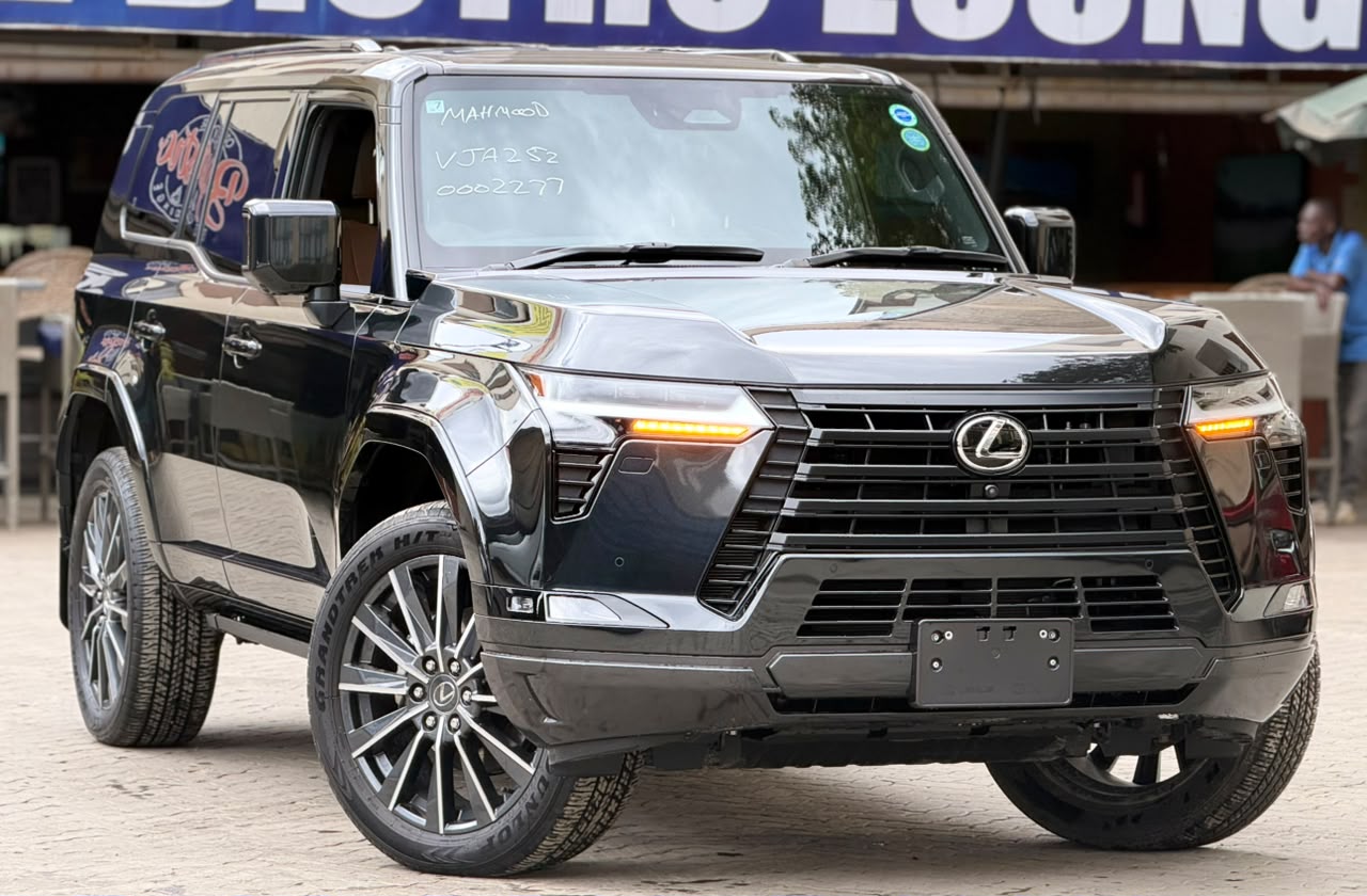 Lexus GX550